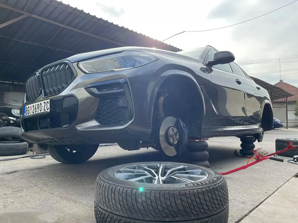 Du Mobil Brothers radionica — 04